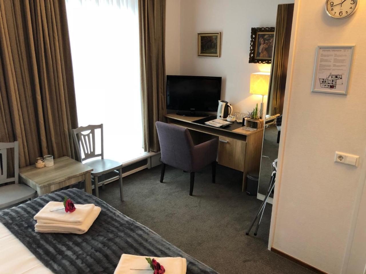 Hotel De Keizerskroon Hoorn Dış mekan fotoğraf